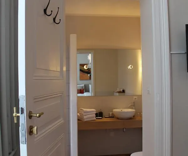 De Zwarte Ruiter אורחן